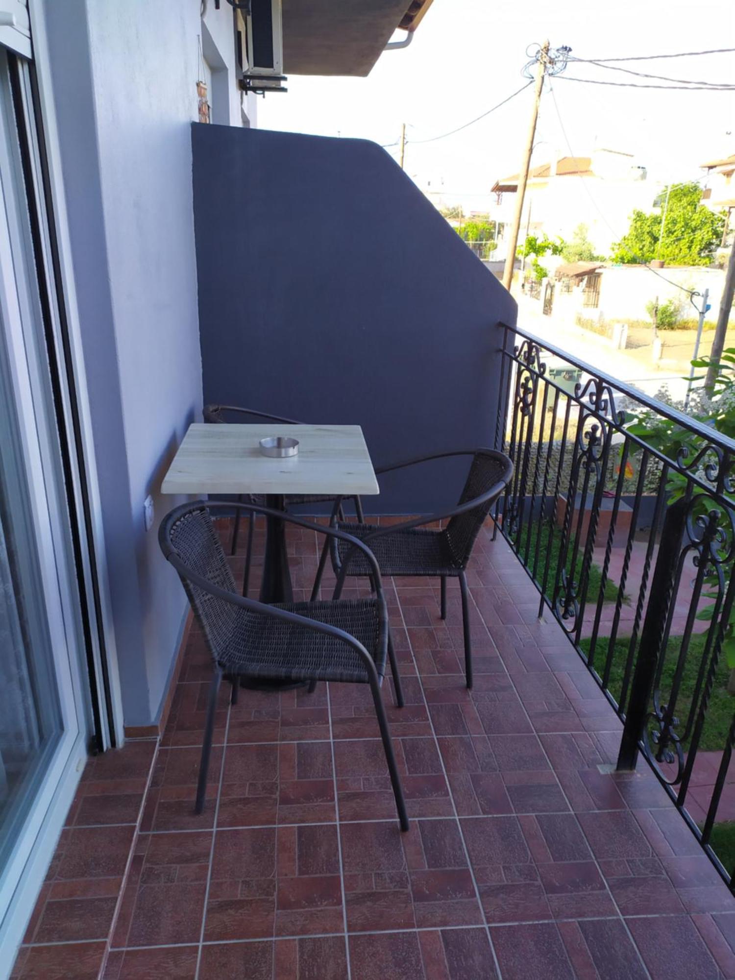 Noufara Apartments Néa Meságkala 객실 사진